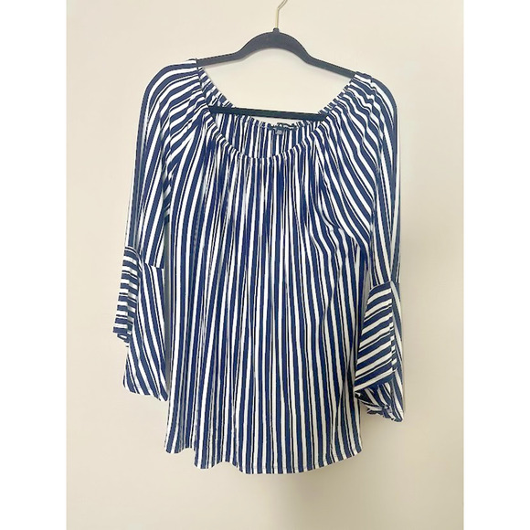 Cable & Gauge Striped Top Womens Medium Navy Blue White 3/4 Bell Sleeve Flowy - Picture 1 of 8